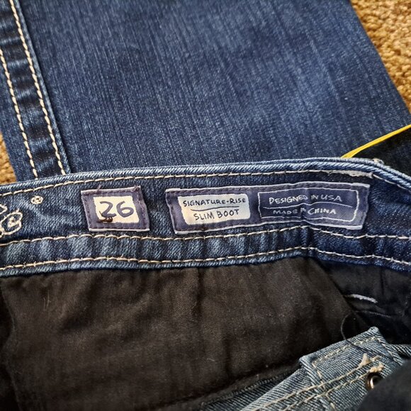 Miss Me Signature Rise Slim Boot Jeans W/Rhinestone Embellishments&Leather Pocke - Picture 8 of 10